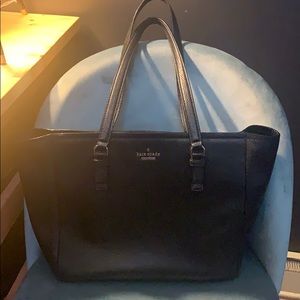 Kate Spade tote-dust bag included